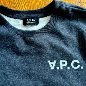 APC USA Men’s Women’s crewneck, French terry cloth all cotton. Very comfy.